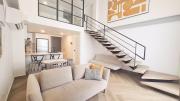 Casco Viejo 1BR Loft - Rooftop Pool Gym & Balcony
