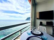 Mediterranean Dream Seafront & Parking