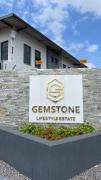 Setlhoa Gem