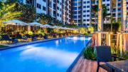 Large High Floor, Best Pool Great Location