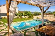 Suite Privé avec Spa haut de gamme, Salle de Cinéma, Massage etc