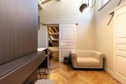 Trevi Velvet House