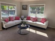 10 out of 10 Rated 3BR Home in the Heart of Clyde with Free Parking