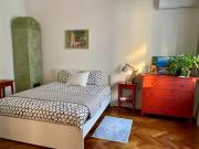 Sunny apartment near the Castle