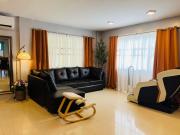 Laizas Crib 16pax Private 4BR Home with 3 Baths