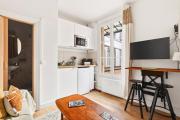 Lovely Studio 10 mn walk to Louvre & Latin Quarter
