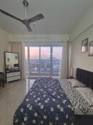 Royal Bliss 2 self check in independent apartment