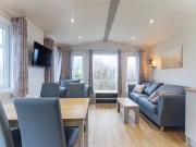 2-Bedroom Family Retreat near Dunes