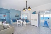 Top Santorini