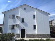 Apartmani MAURO & BORNA