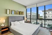 17WEST 1BR Apartment with Balcony - 407
