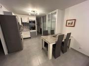 Appartement avec climatisation et parking - 4 pers. - FR-1-837-119