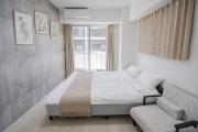 303Room,5-Minute Walk to Oshiage ,Private One-Bedroom Unit ,Near Tokyo Skytree ,Fully Equipped Kitchen & Bathroom ,Separate Wet and Dry Areas