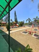 Top Kampong Tanah Merah