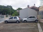 Apart terreo, 2 quartos, 2 banheiros, 2 carros e terraço