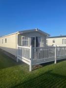 Lovely Caravan near beach - Moray Place 3