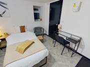 Near MediaCityUK & CityCentre-FreeParking-Sleeps2