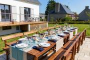 A 800 m de la plage, Appartements de 3 à 9 chambres avec jardin