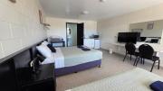Top Longreach