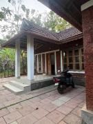 Top Padinjarathara