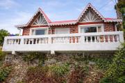 Serene 2BR Hill Cottage in Kurseong by Homeyhuts