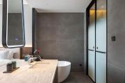 Top Zhoushan