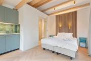 Studio Oak & Studio Linde