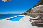 Top Vasiliki