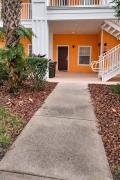 3BR Resort Condo near Disney with Pool