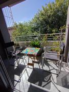 Casa Luz 3-Room Apartment with a Balcony in Almagro for 4