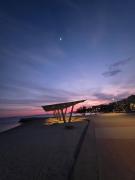 Sea view apartment with swimming pool near beach