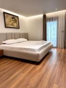 Top Tirana