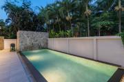 V281 Spacious 3BR Pool with Nice Patio & BBQ
