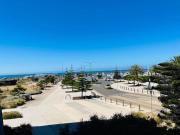 Top Werribee South