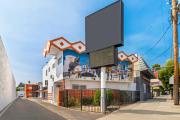 Top North Hollywood
