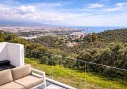 Luxury Penthouse - Sea View - Swimming Pool - Roof Terrace