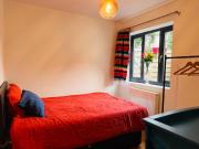 UNIQUE beautiful peaceful conservation area - 20m to town