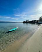 Appartement T3 climatisé avec plage, commerces et parking au pied