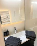 1 bedroom apartement with large seaview terrace