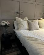 Frankies Lodge Frankies Lodge