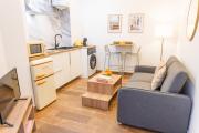 Modern Apt I AC I Plaza Merced 2min walk I Central