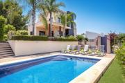 Villa Piver by Villa Plus
