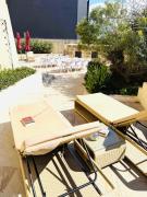 Torri Katur 1 Apartment with Private Garden