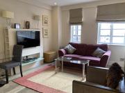 NELL GWYNN HOUSE - Cosy, Sleek Studio Apartment, Sloane Square, Chelsea, London