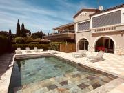 Villa secrète classée 4 étoiles entre vignes & calanques