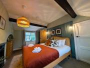 Gem of a cottage Close to Chester Chester Zoo