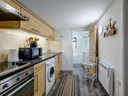 Top Sturminster Newton