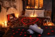 Le chalet romantique, SPA, Écran cinéma, Lit king size, day use, 10 min centre