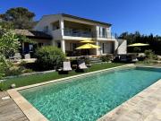 Villa de Luxe Rénovée avec Piscine, 4 Chambres, à 5 Minutes de la Plage - FR-1-726-25