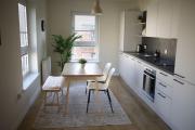 Lovely 2 Bed Apartment, Sleeps 6, Edinburgh